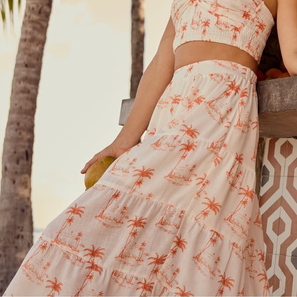 Altar'd State Dresses & Skirts - 🌴 ALTAR’D STATE Gigi Orange Palm Print Tiered Maxi Skirt